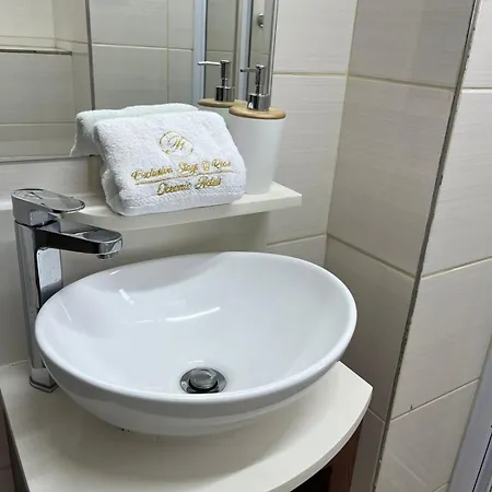 Exclusive Stays @ Rea'S Oceanic Hotels Durban Exterior foto