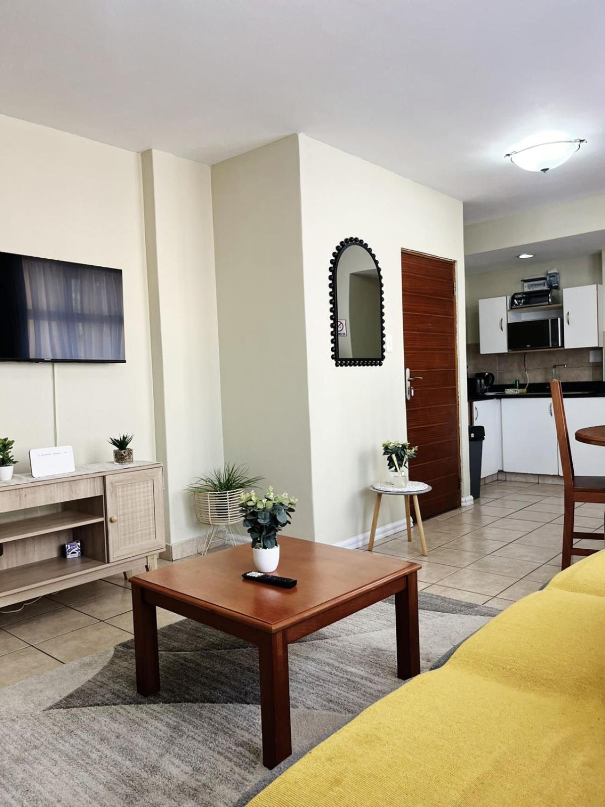 Apartment Exclusive @ Rea's Oceanic